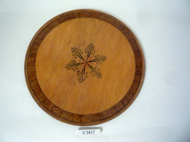 Tisch Aus Dem Meininger Schloss Petra Zenkel